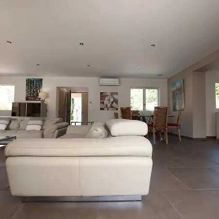 Villa Superbe Climatisee Dans Parc Prive, Piscine Sainte-Maxime